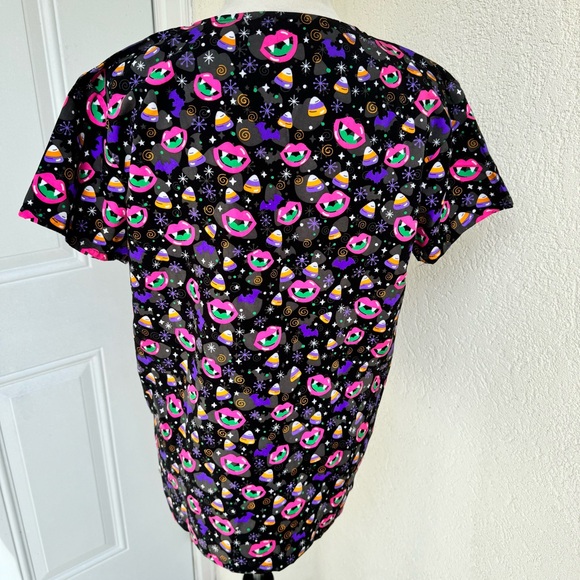 Women’s Halloween Scrub Top. Black printed S-Small. Breast & Two Front P… - Picture 3 of 7